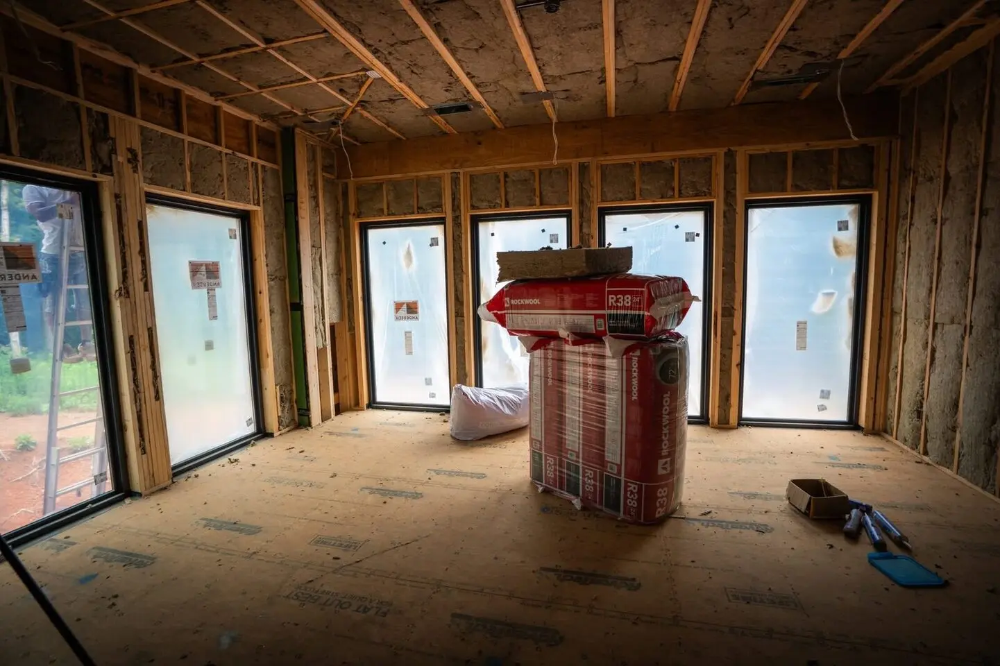 Valor Insulation